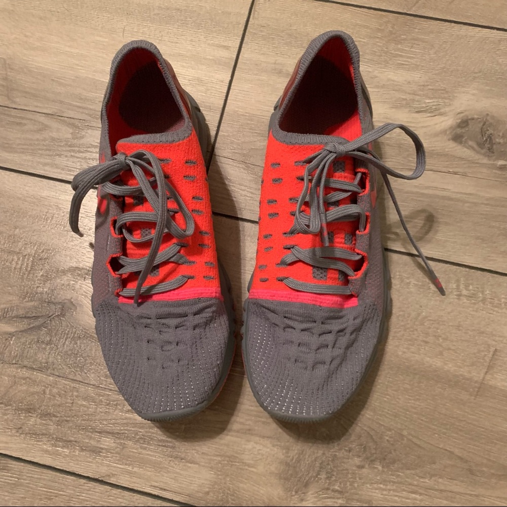 Under Armour NWOT Speedform Running Shoes